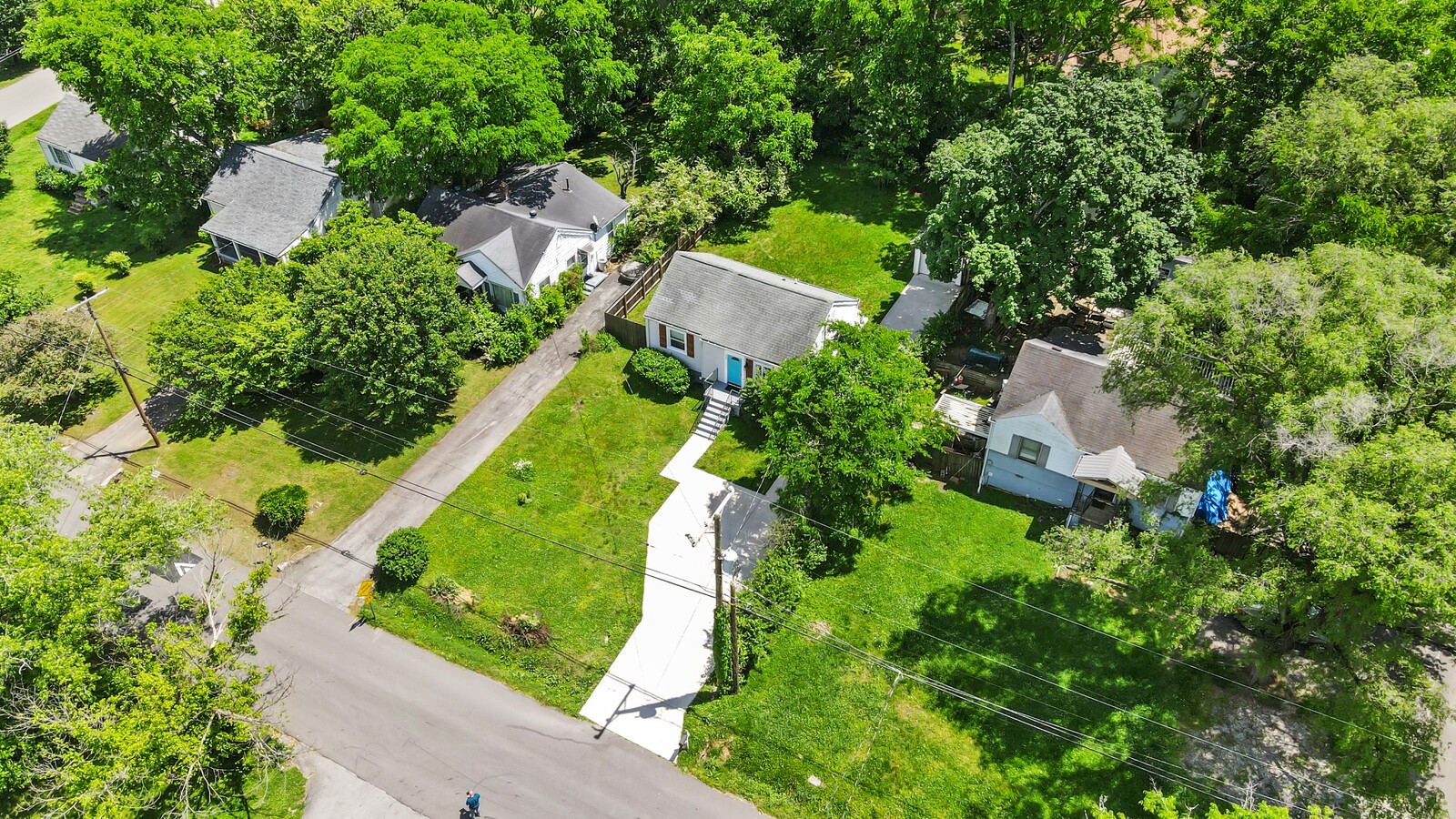 417 Lanier Dr