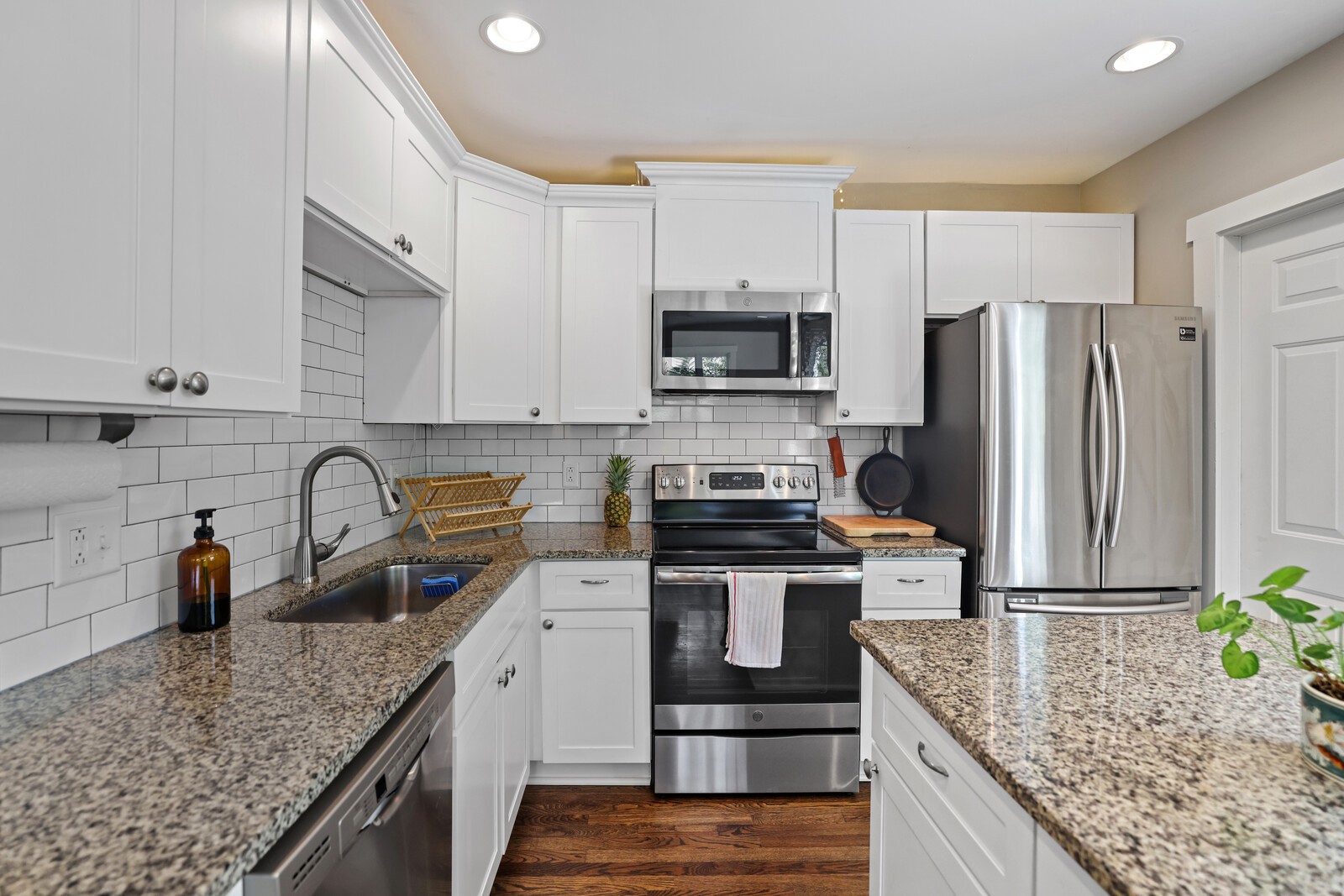 417 Lanier Dr