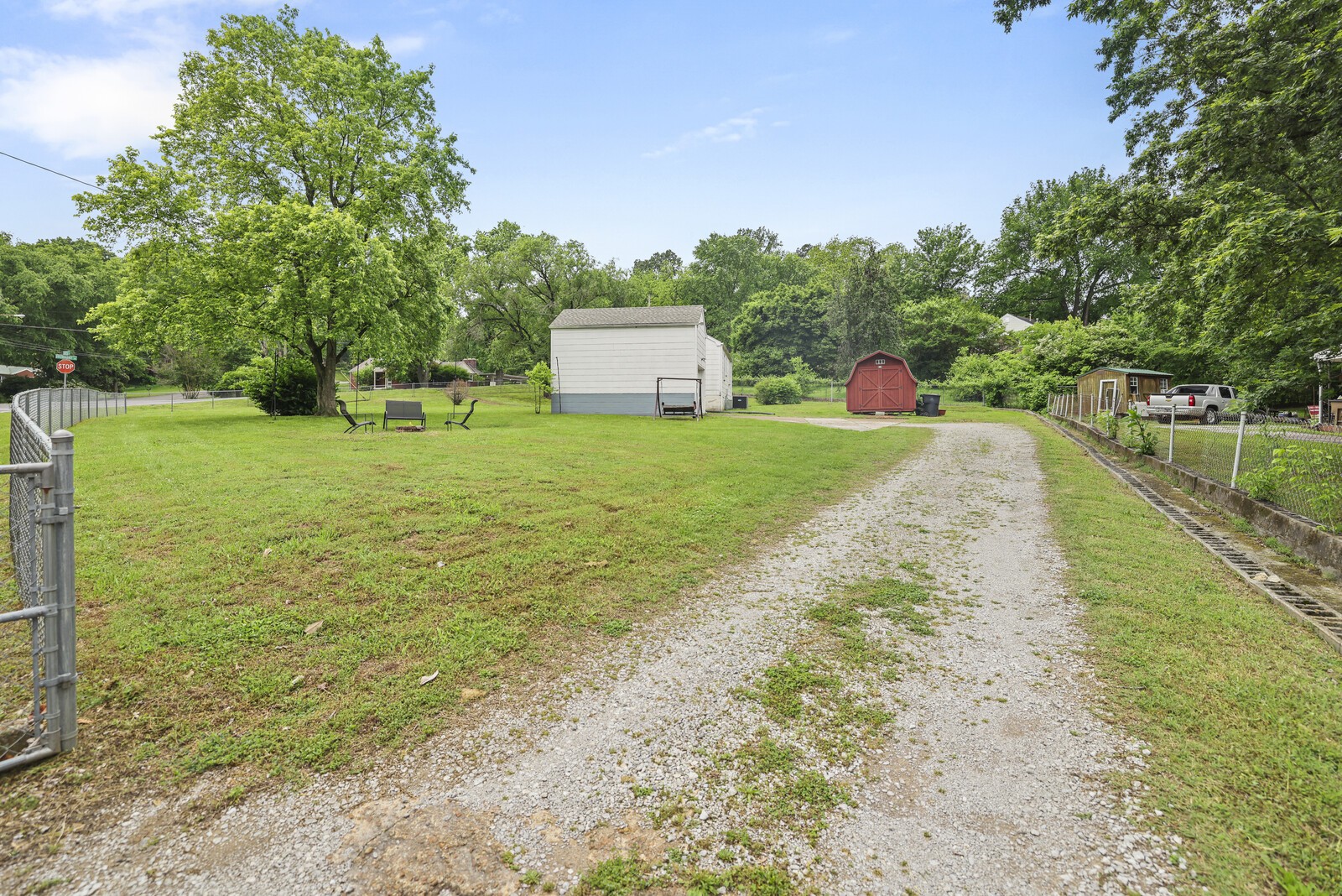 732 Drummond Dr