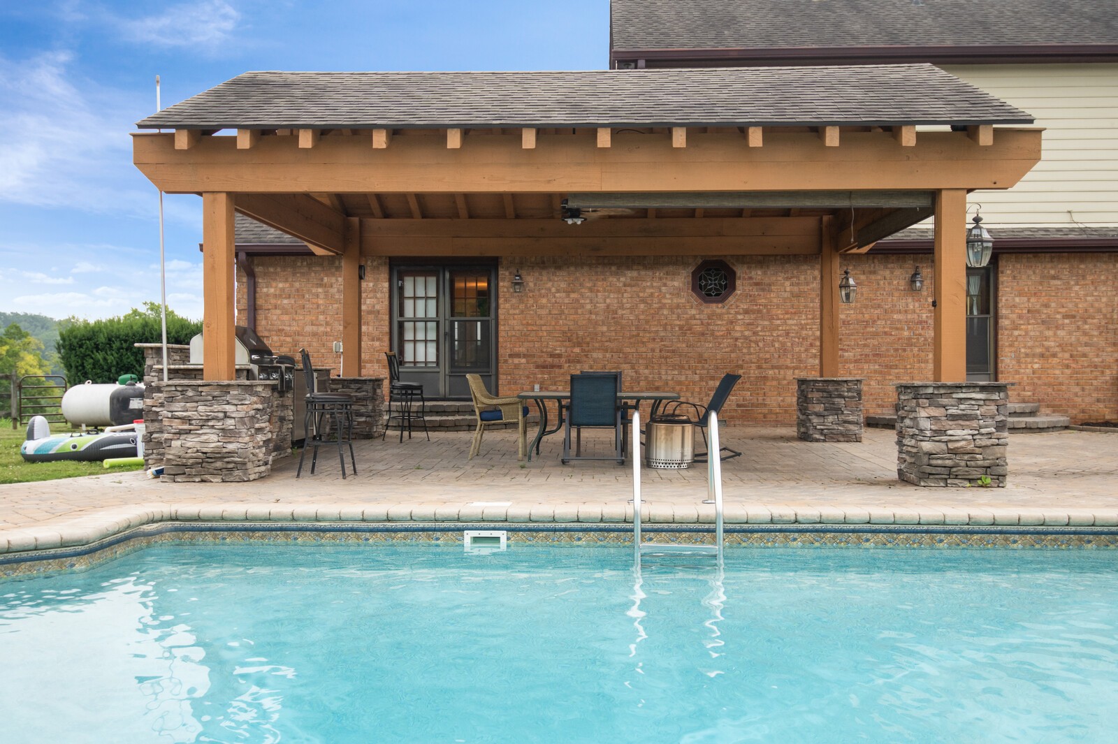 1361 Madison Creek Rd