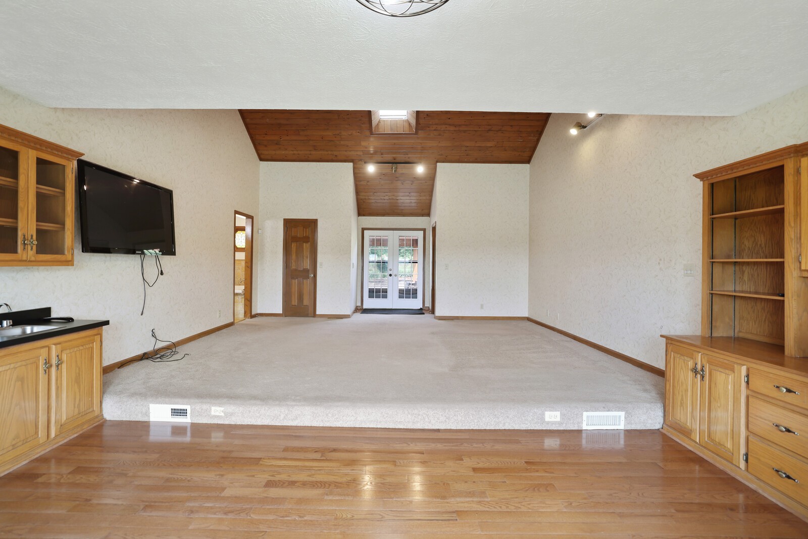 1361 Madison Creek Rd