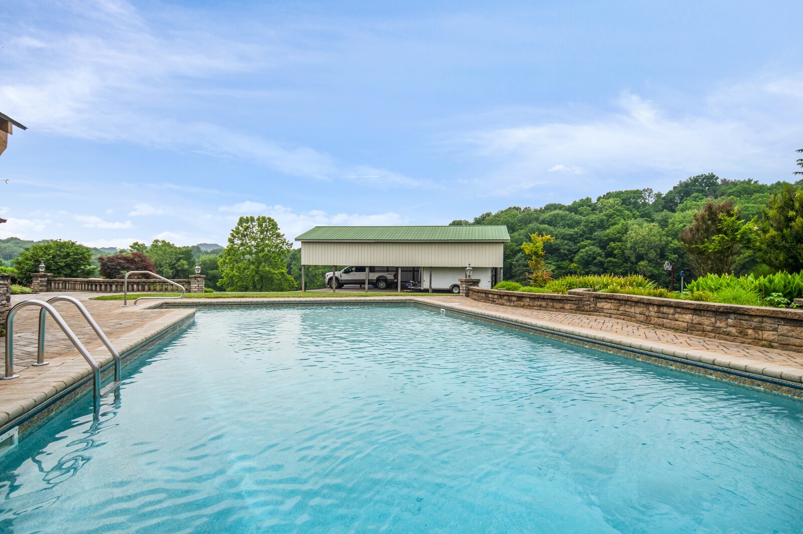1361 Madison Creek Rd