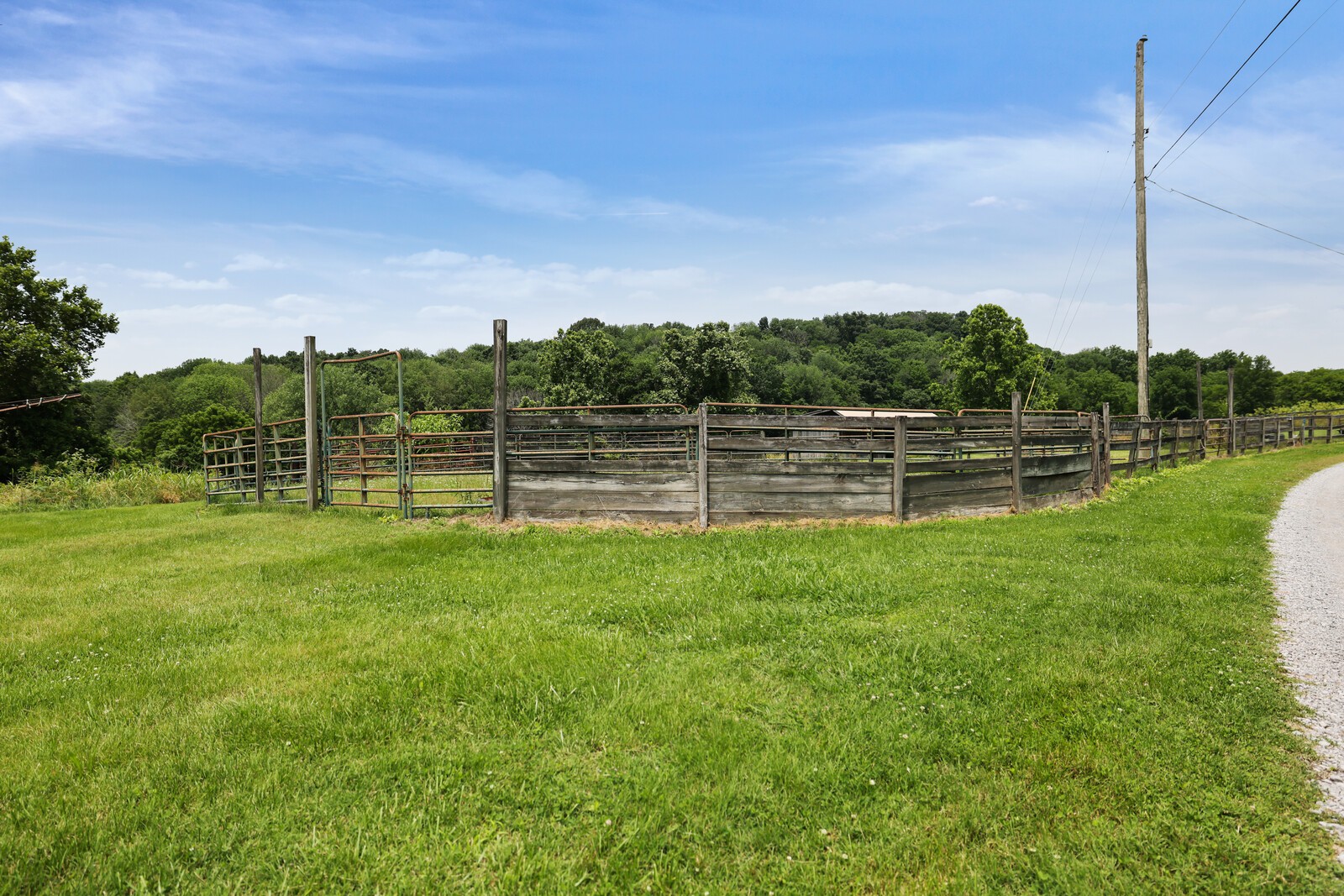 1361 Madison Creek Rd