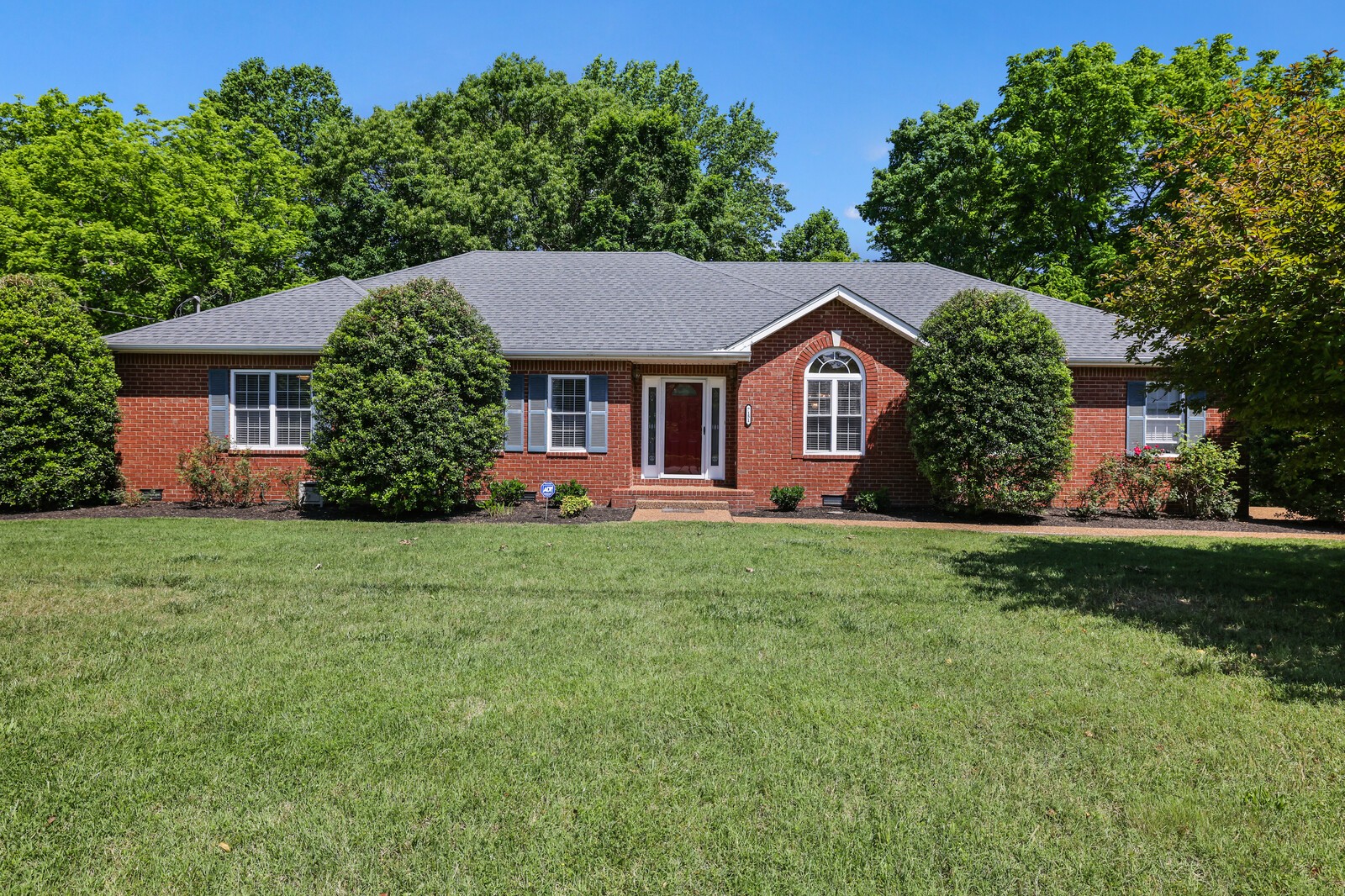 7151 Lama Terra Dr