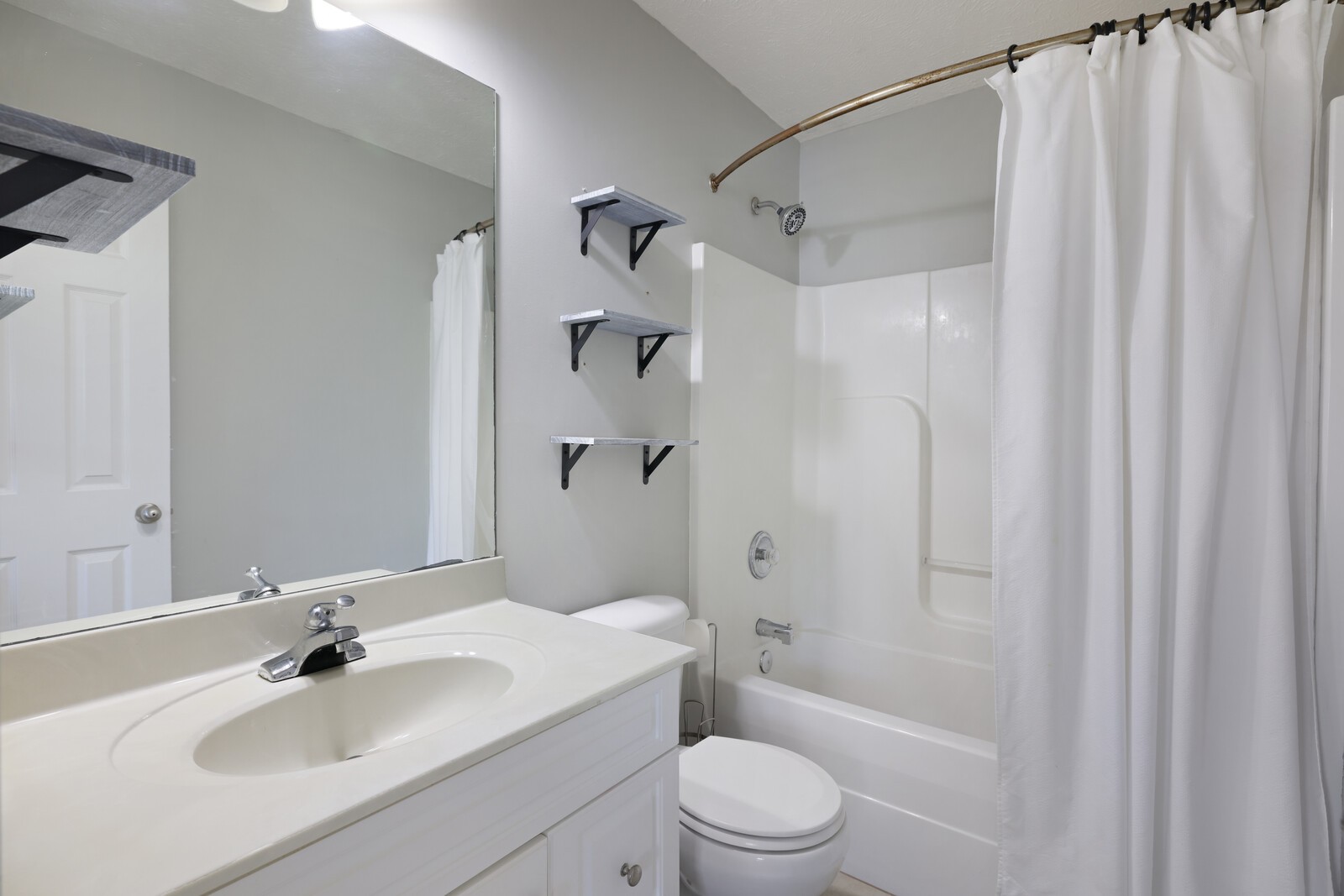 5170 Hickory Hollow Pkwy Unit: 951