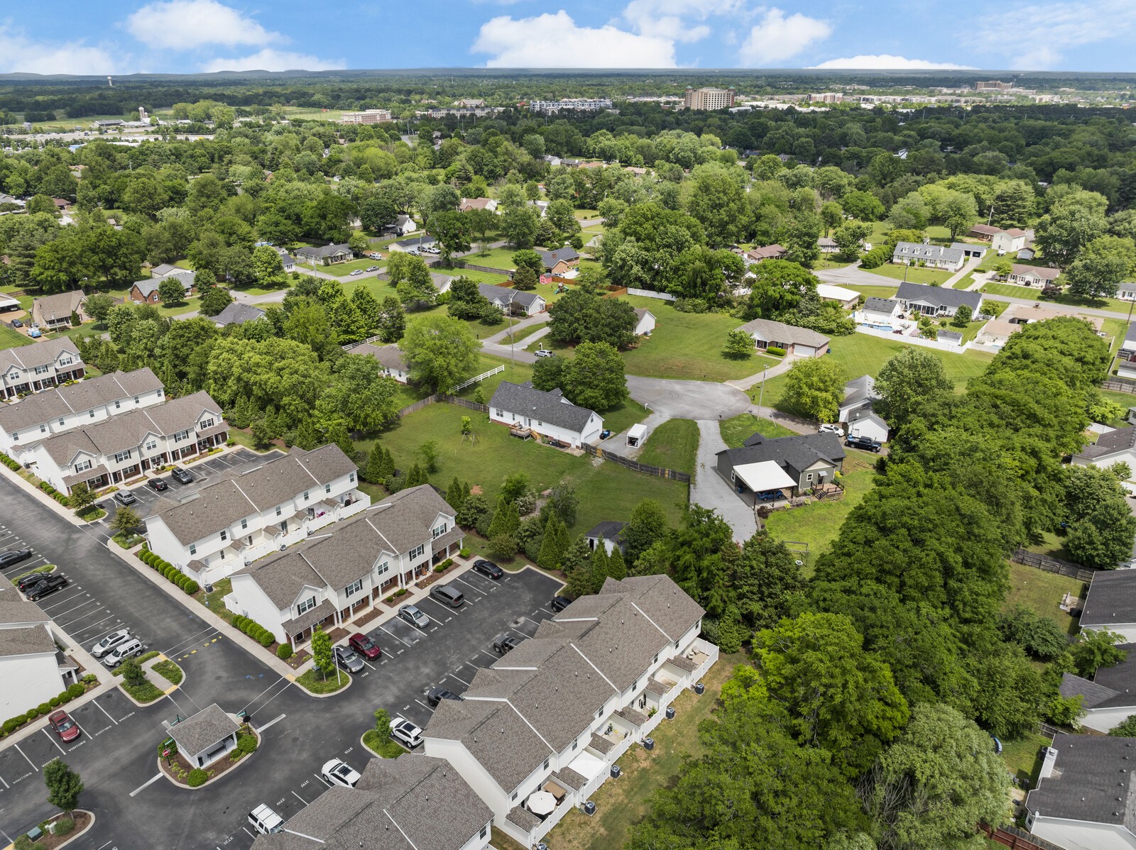 112 Vassar Ct