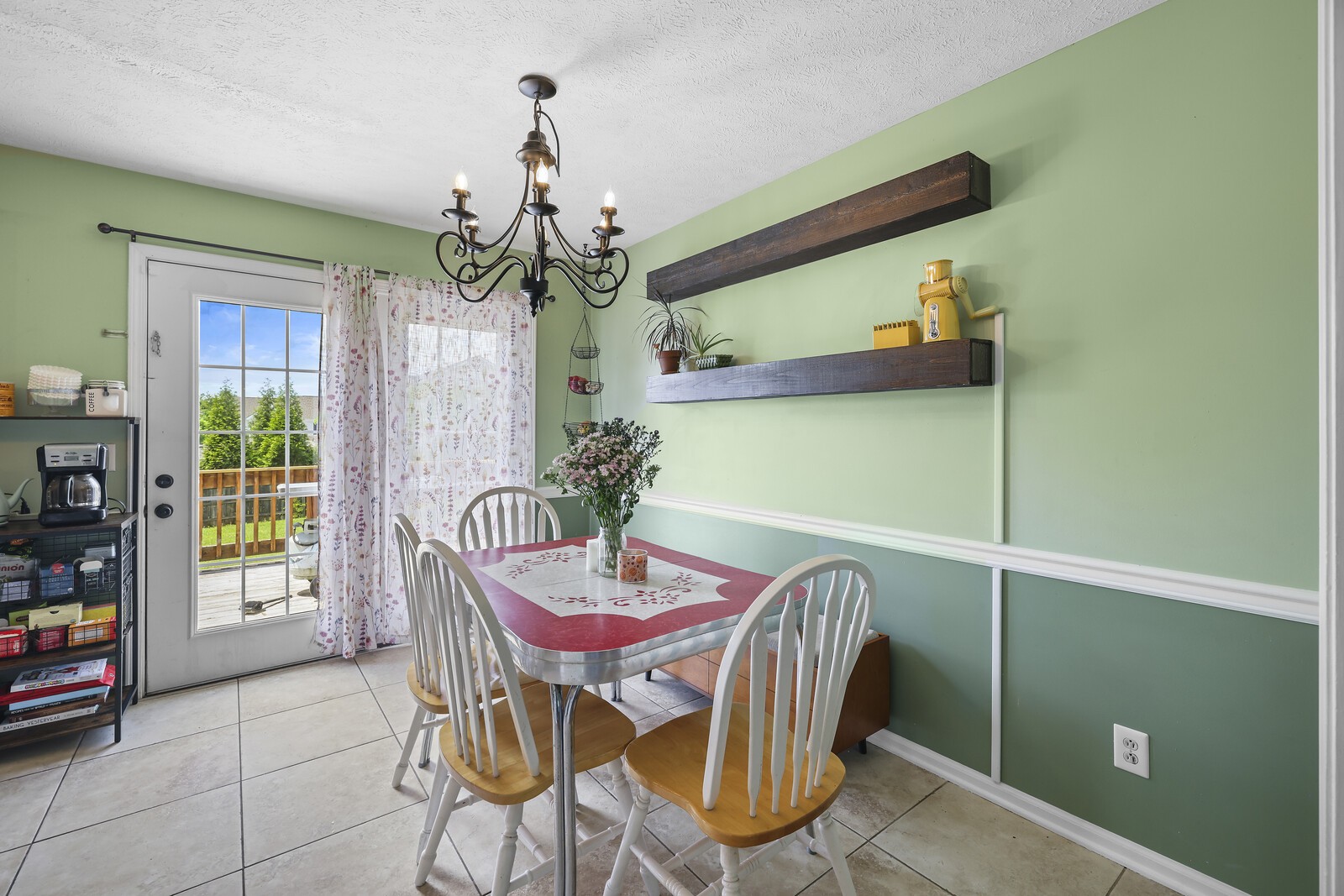 112 Vassar Ct