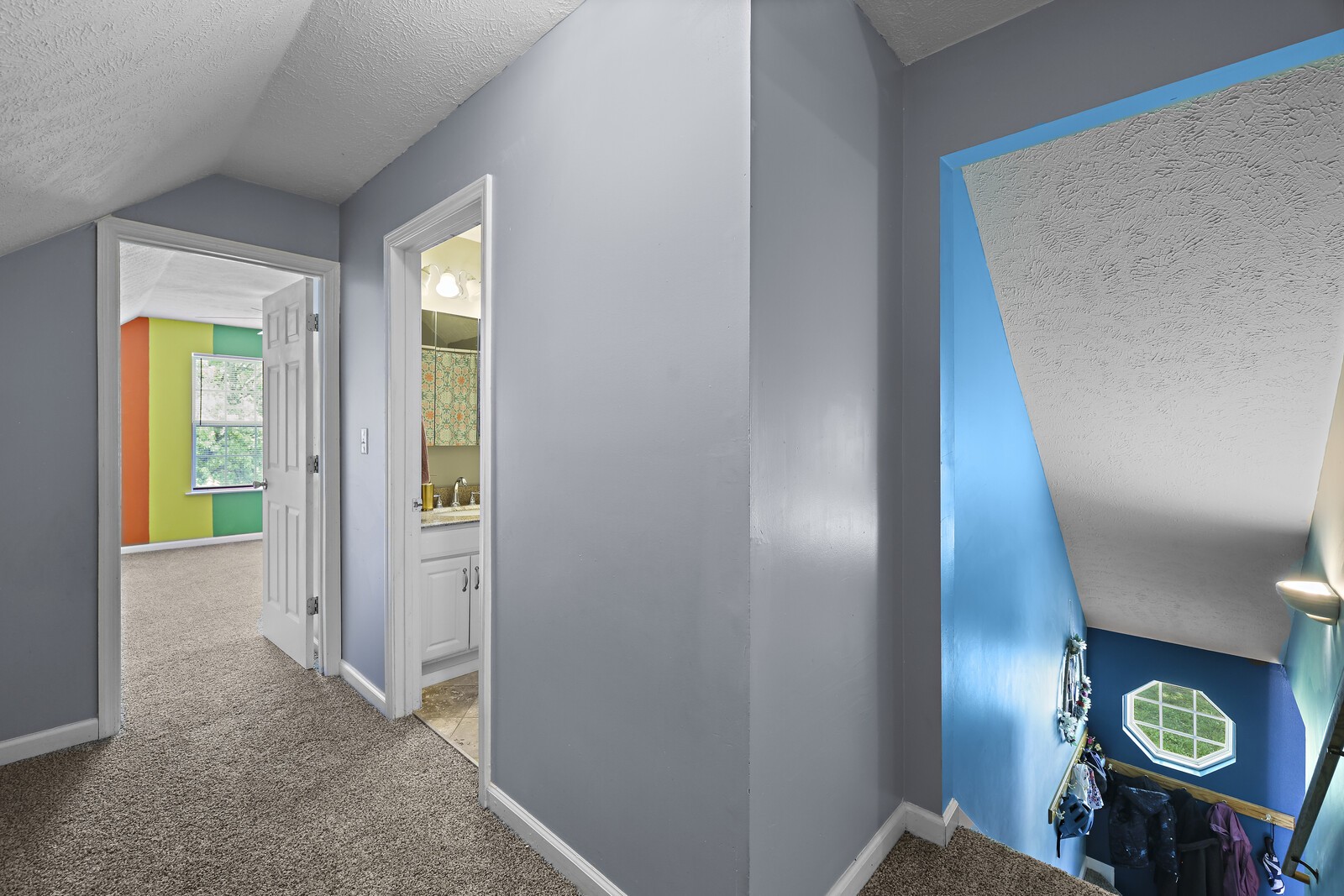 112 Vassar Ct