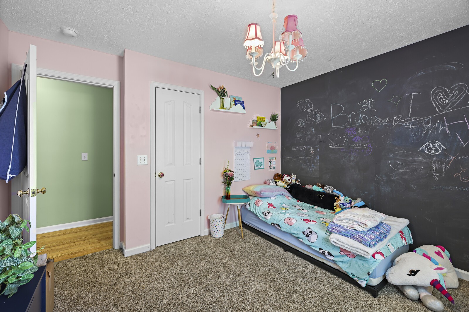 112 Vassar Ct