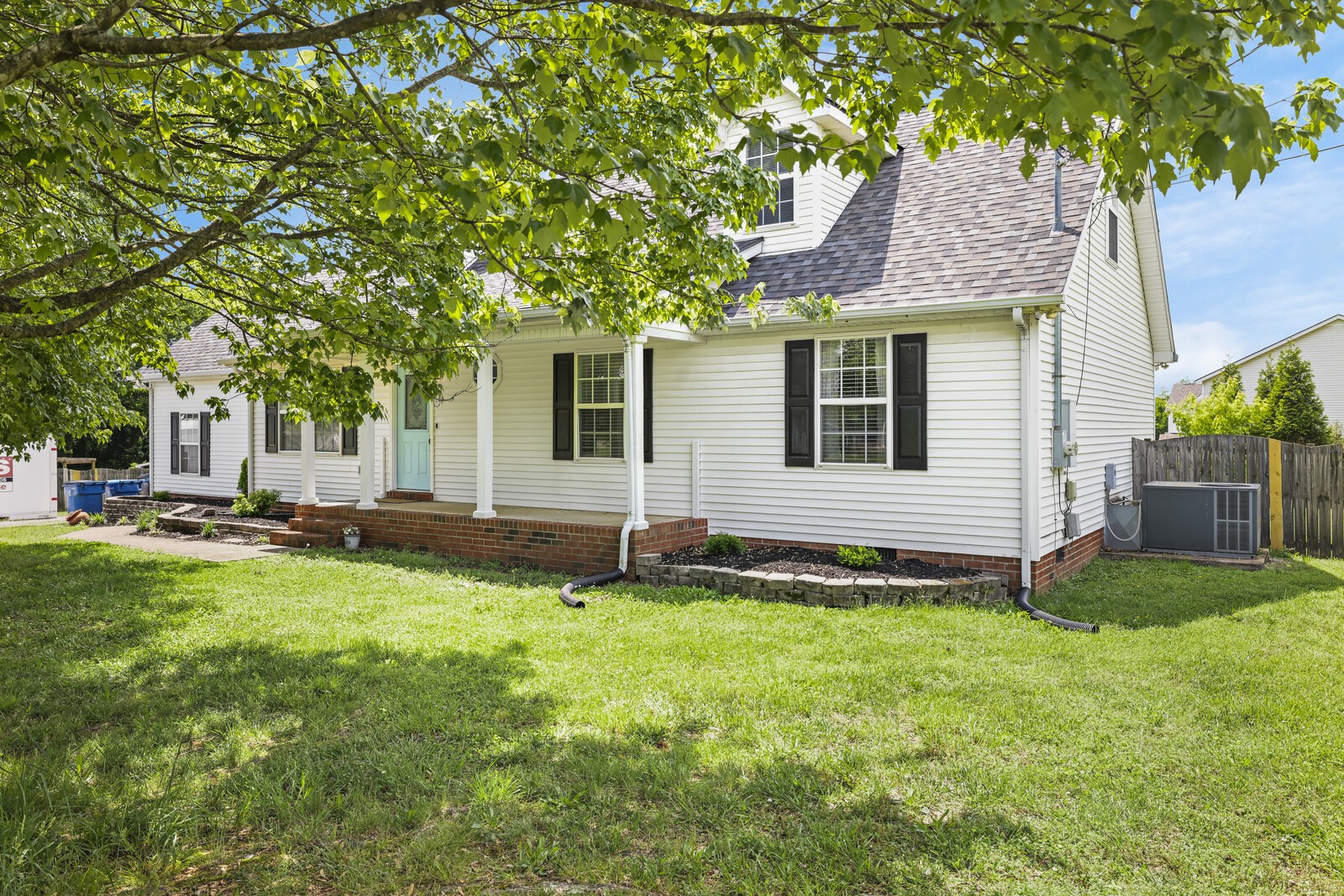 112 Vassar Ct