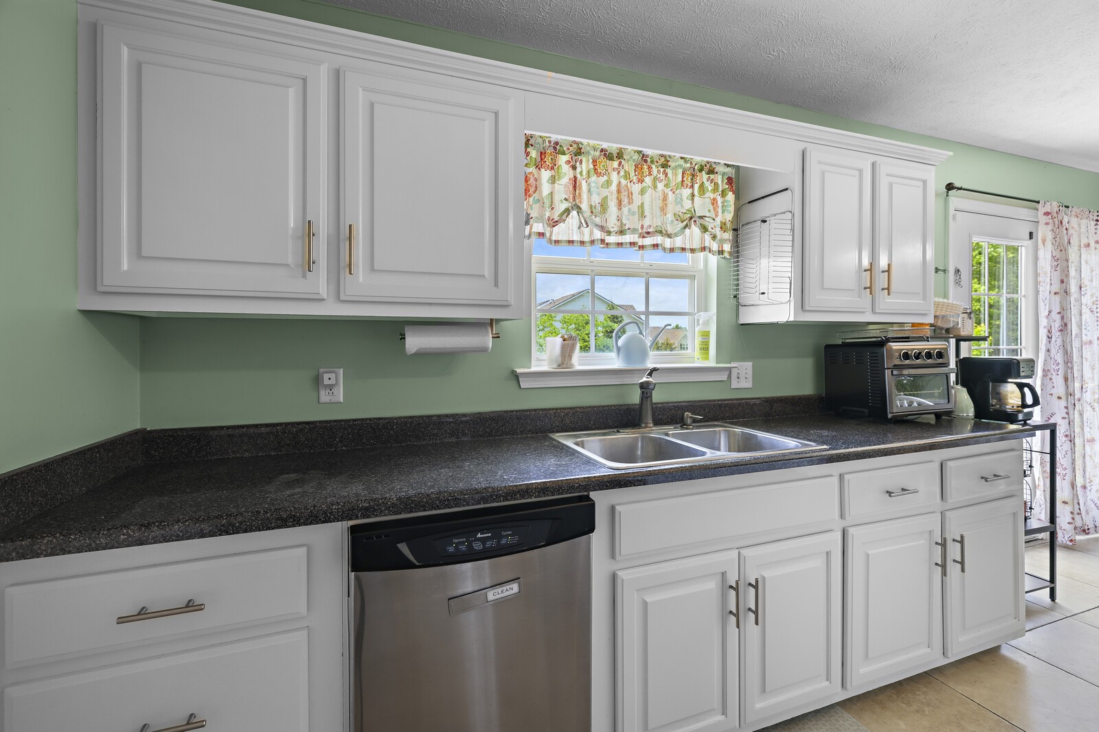 112 Vassar Ct