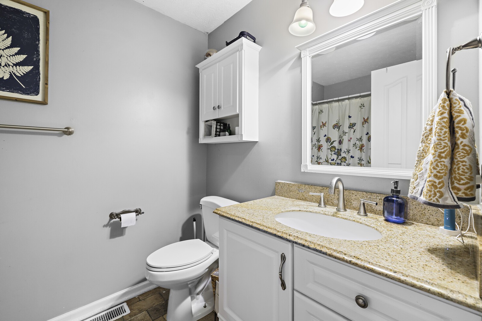 112 Vassar Ct