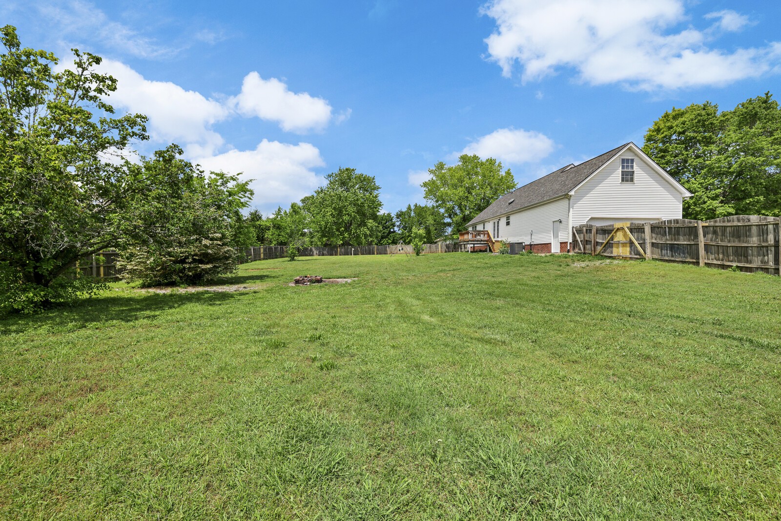 112 Vassar Ct
