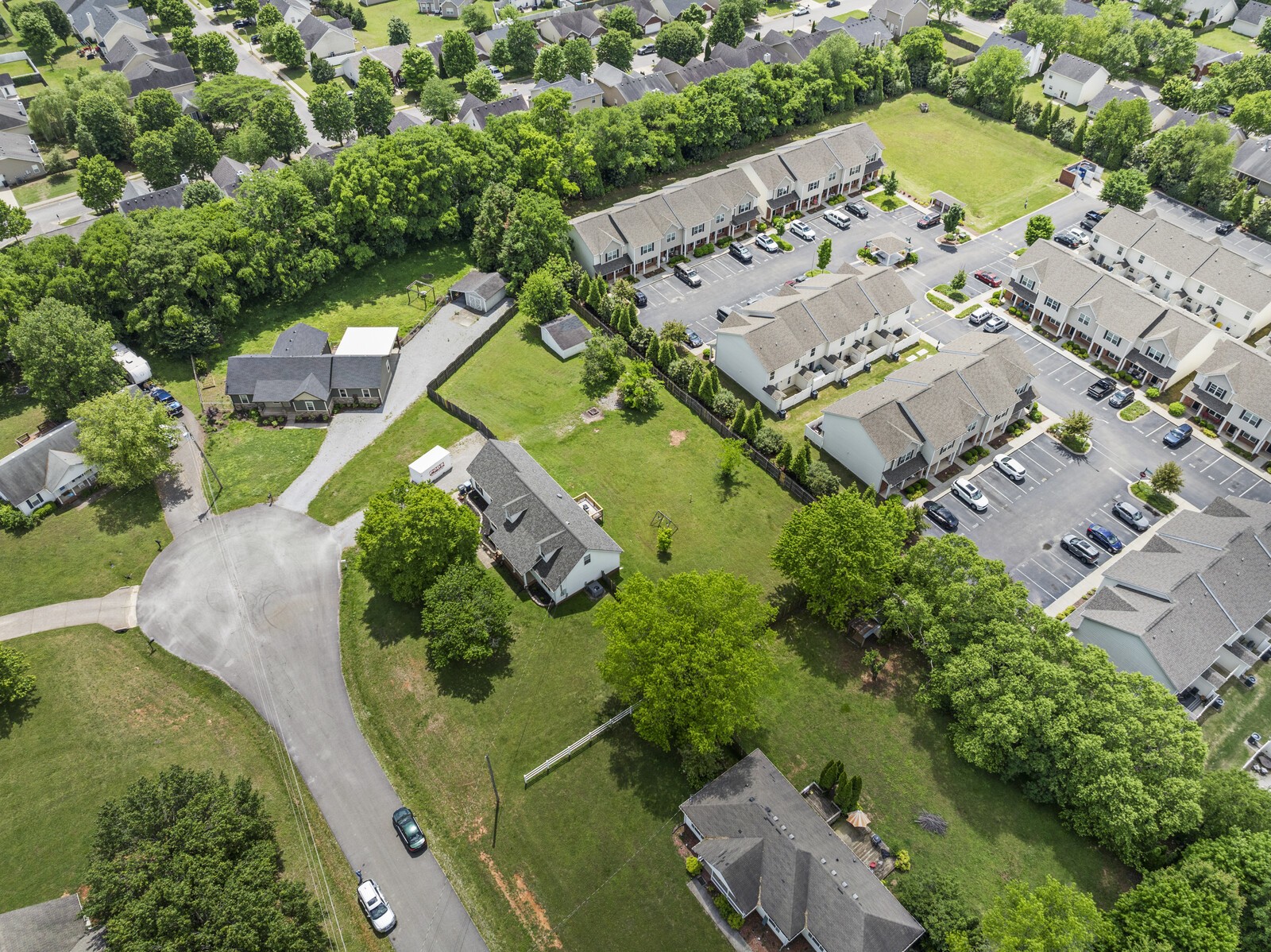 112 Vassar Ct