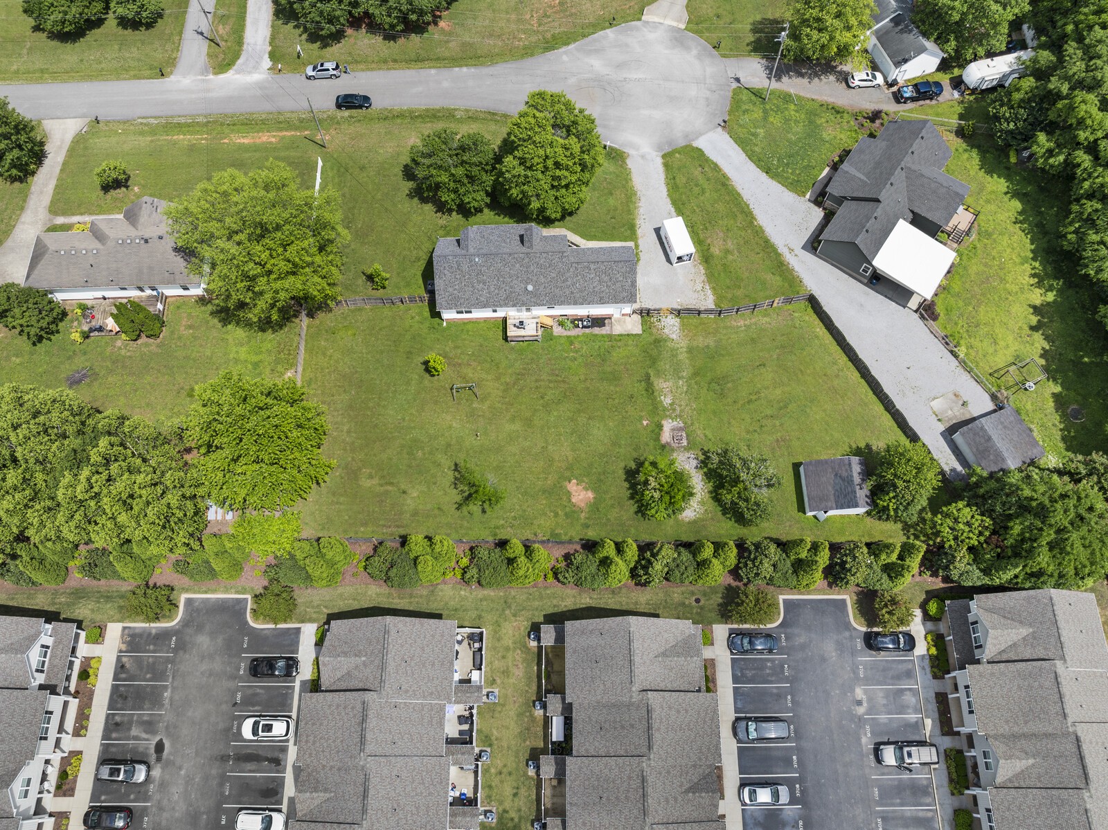 112 Vassar Ct