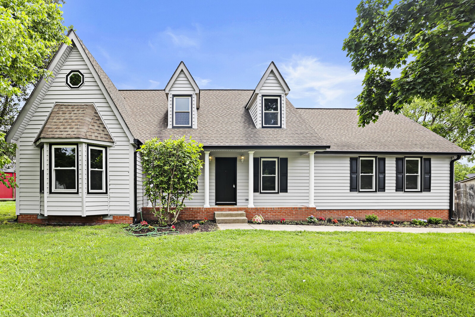 8351 Stewarts Bend Dr