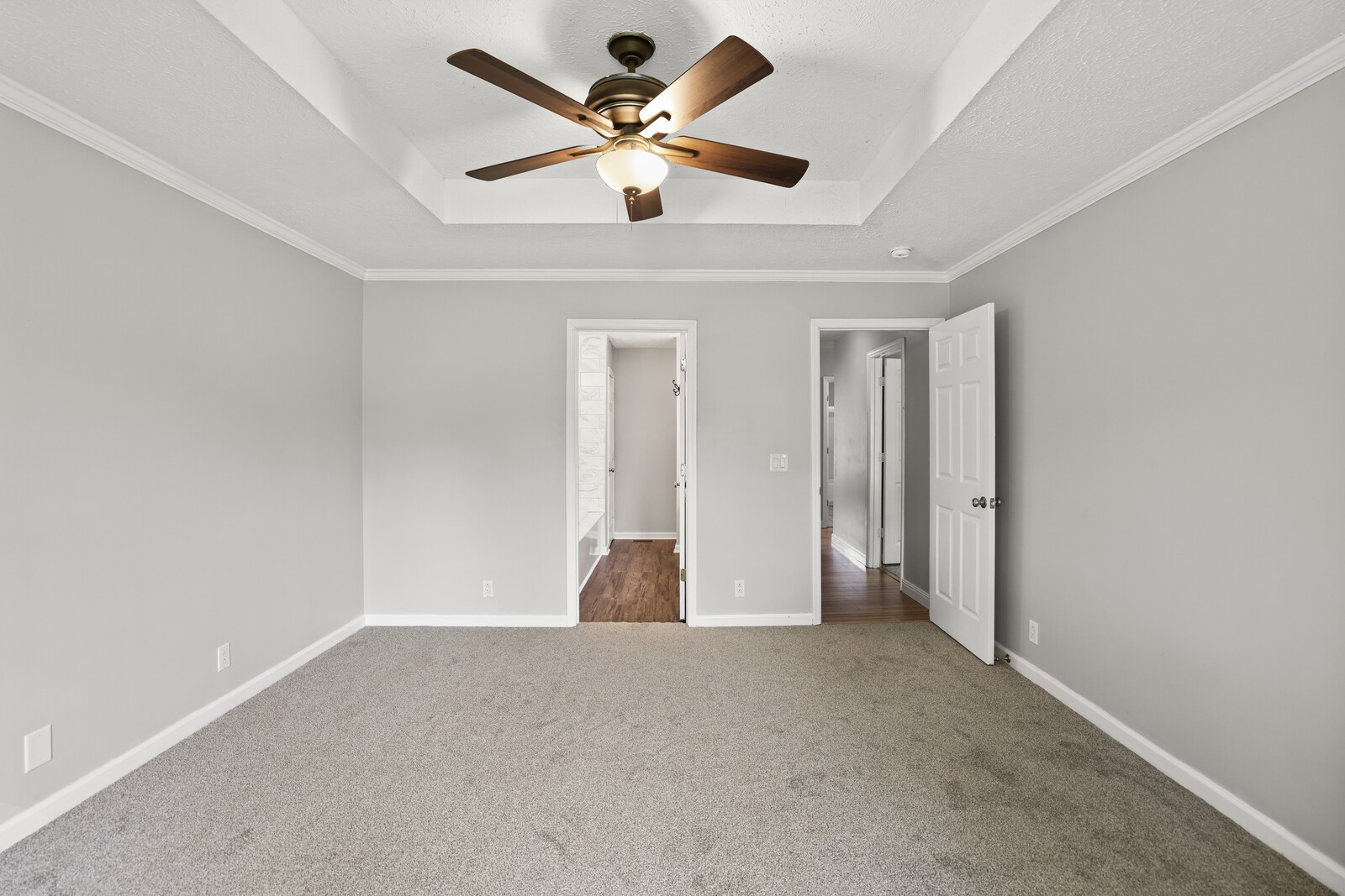 8351 Stewarts Bend Dr