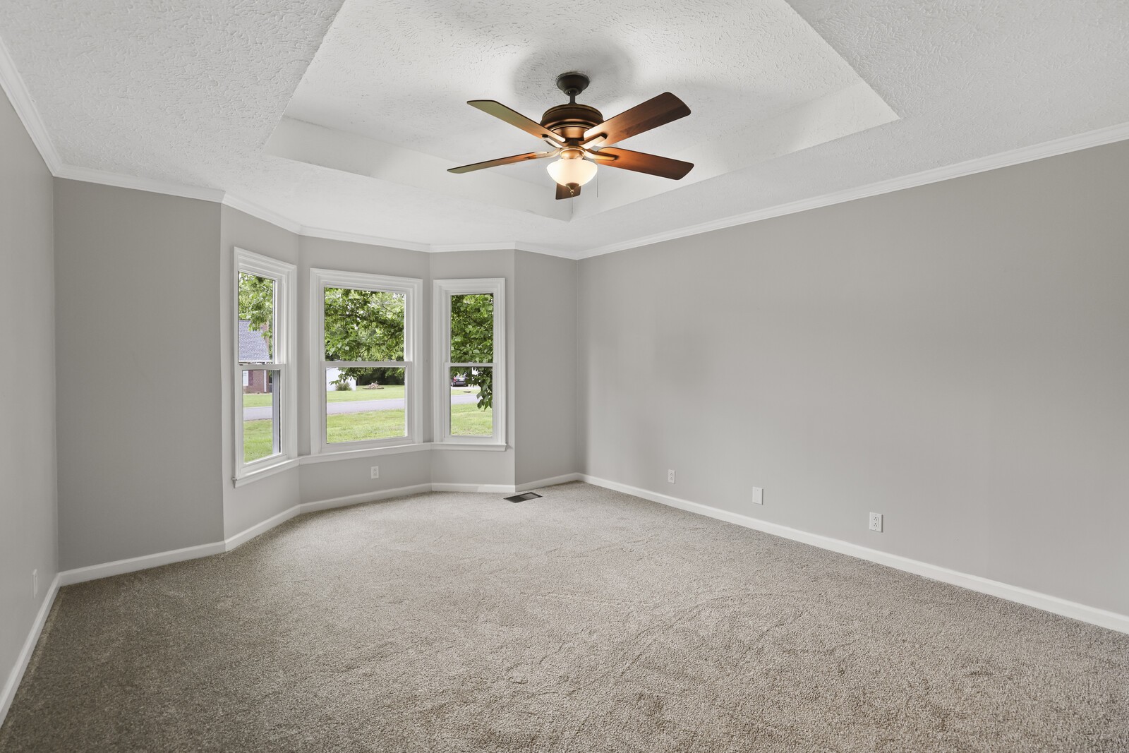 8351 Stewarts Bend Dr