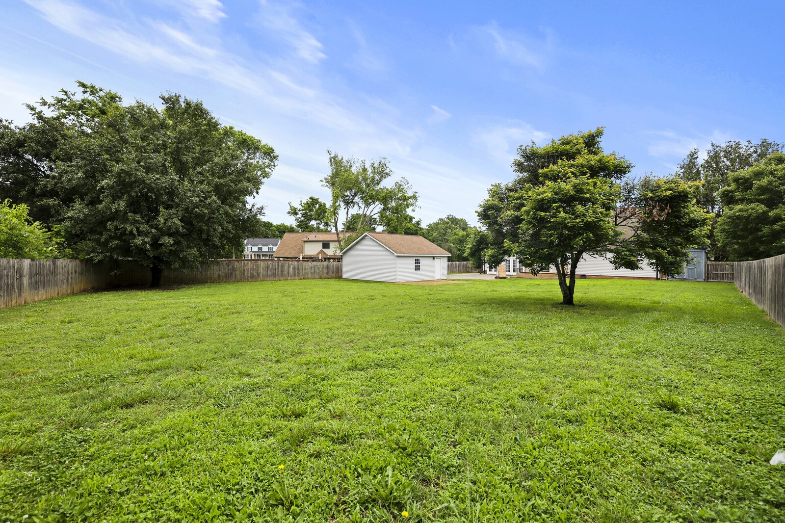 8351 Stewarts Bend Dr