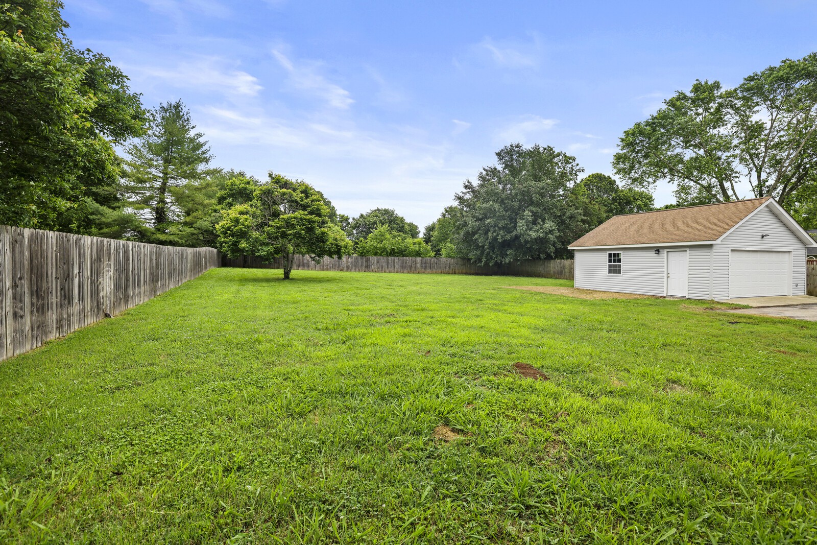 8351 Stewarts Bend Dr