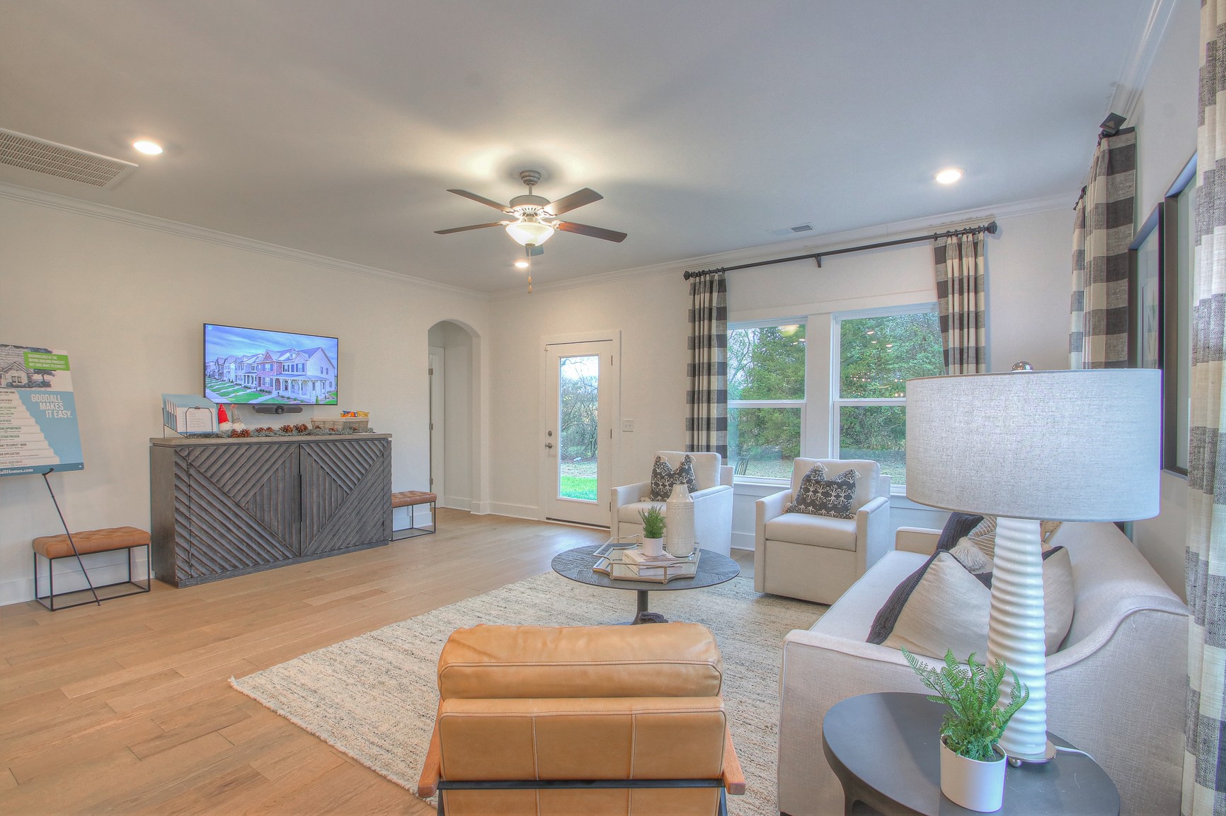 334 Triple Crown Cir