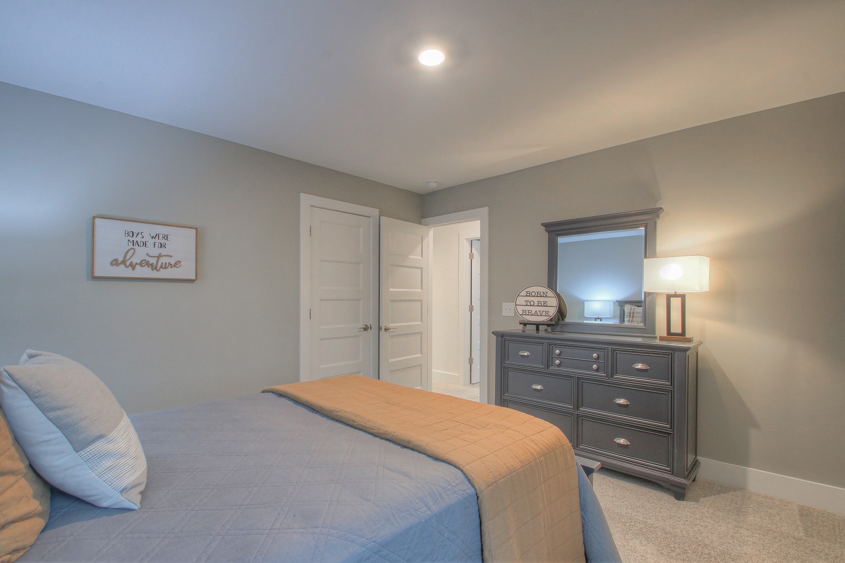 334 Triple Crown Cir