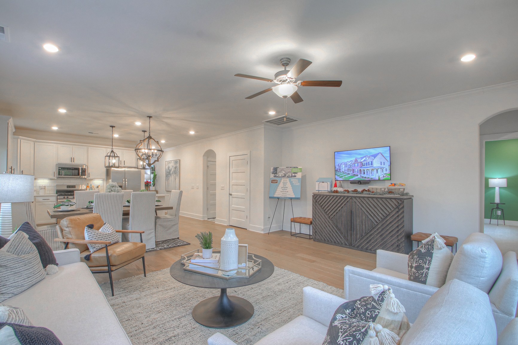 334 Triple Crown Cir