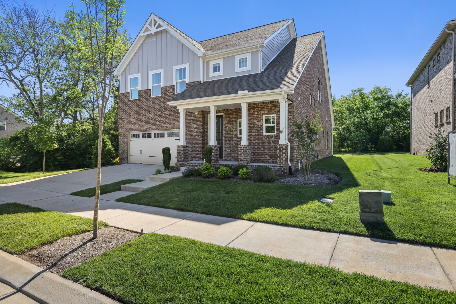 334 Triple Crown Cir
