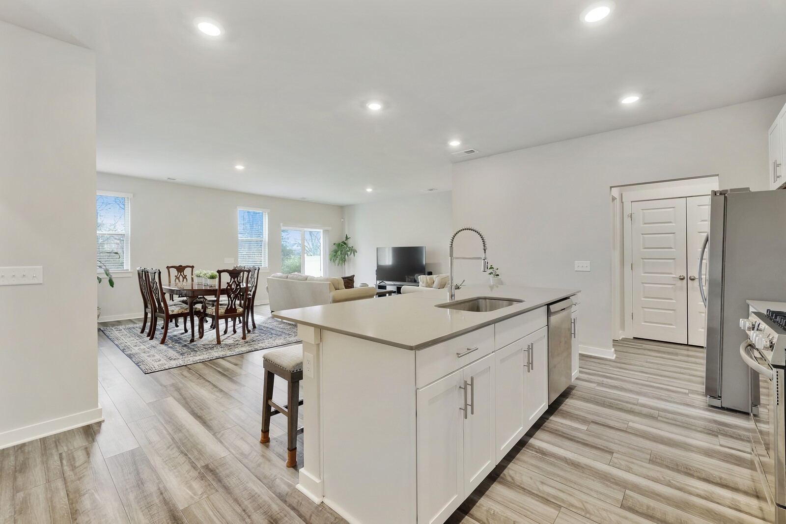 380 Gingerwood Ln