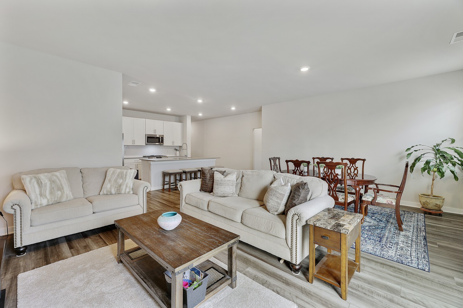 380 Gingerwood Ln