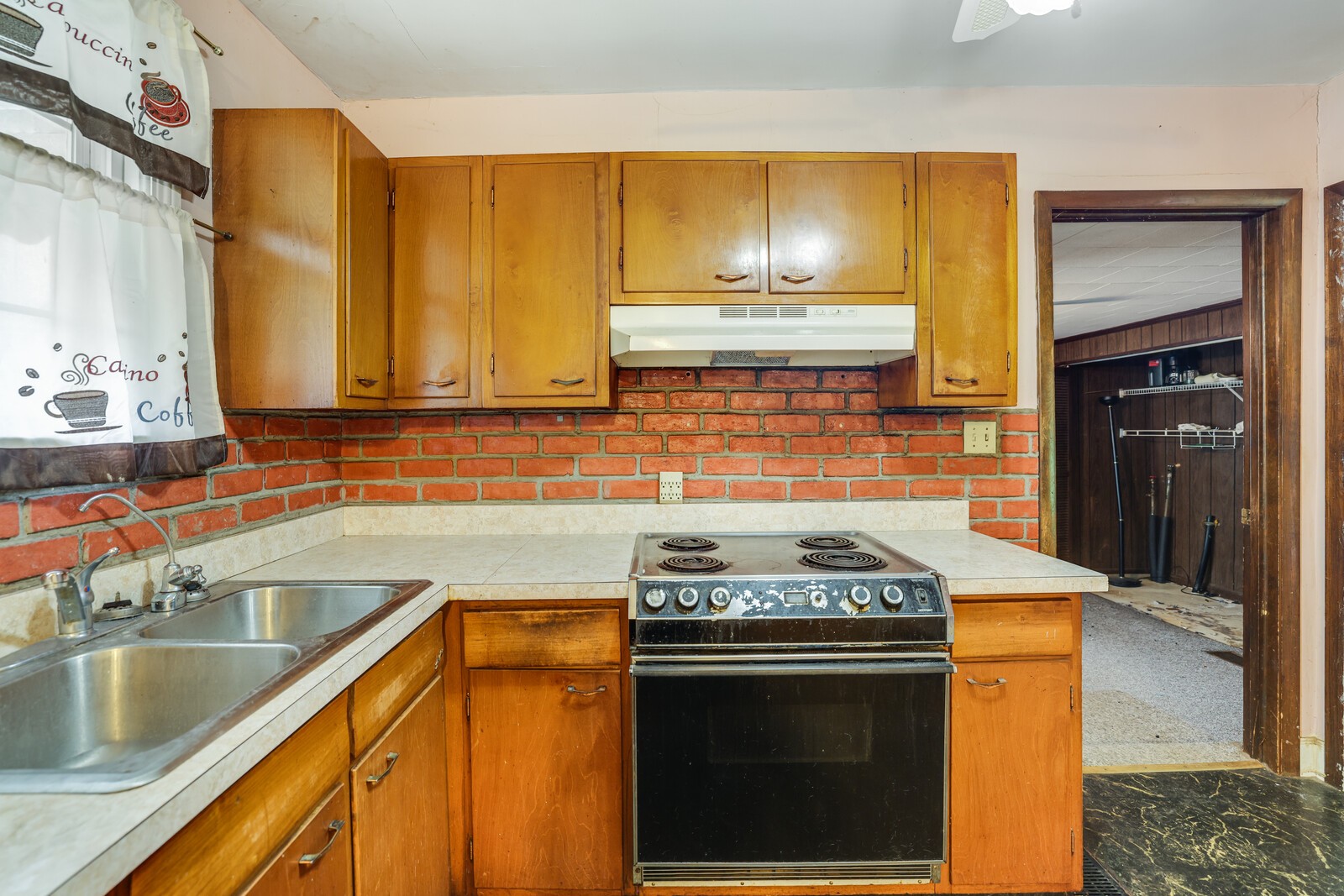 106 DuPont Ave