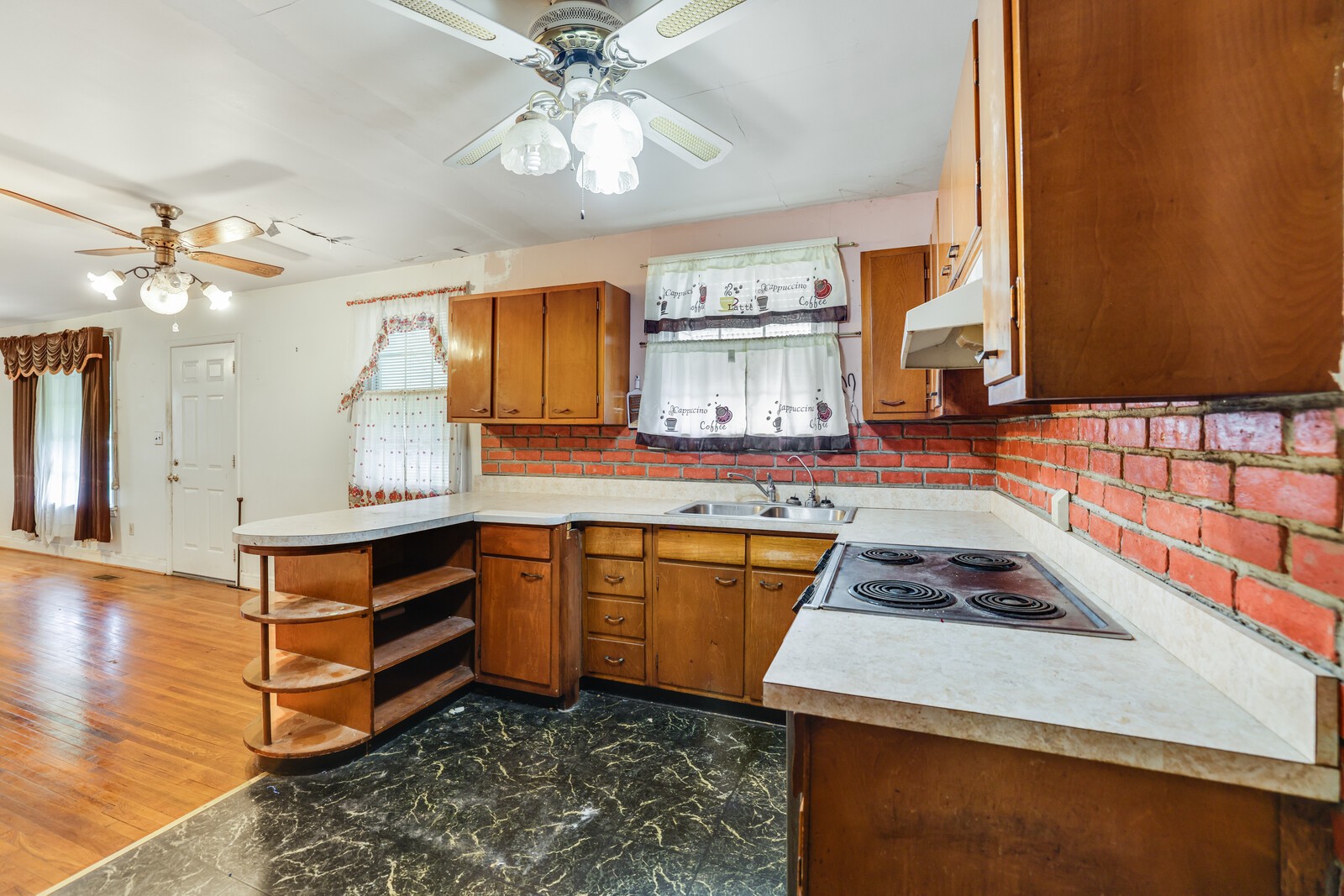 106 DuPont Ave