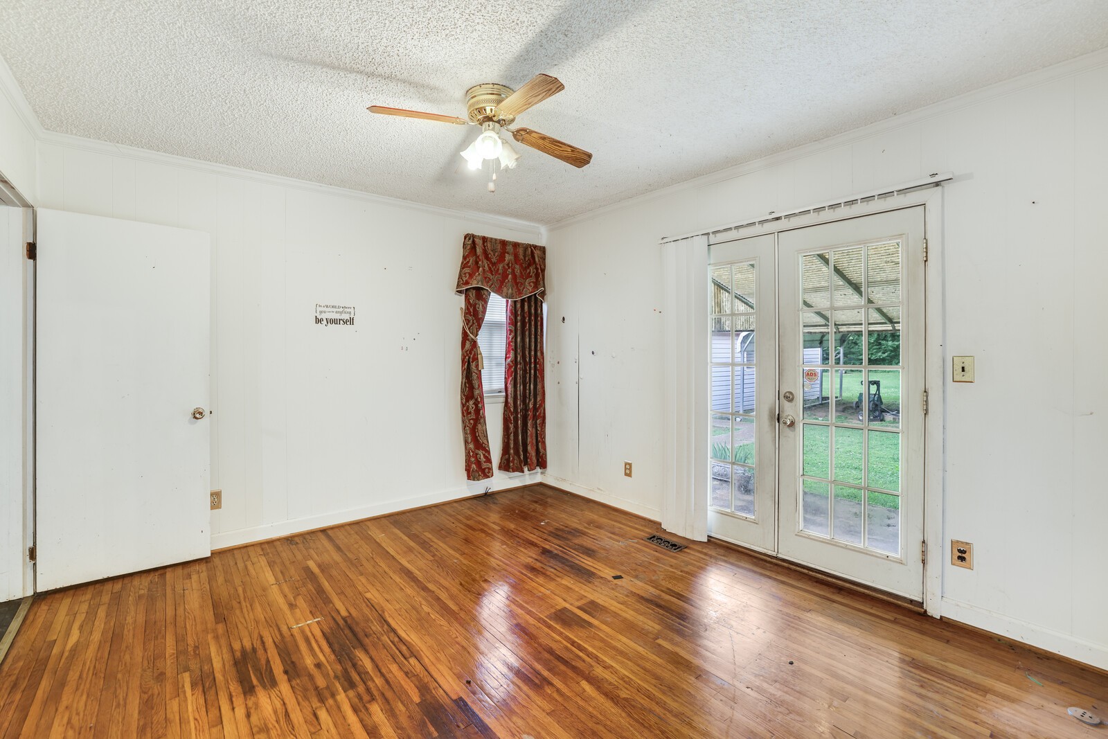 106 DuPont Ave