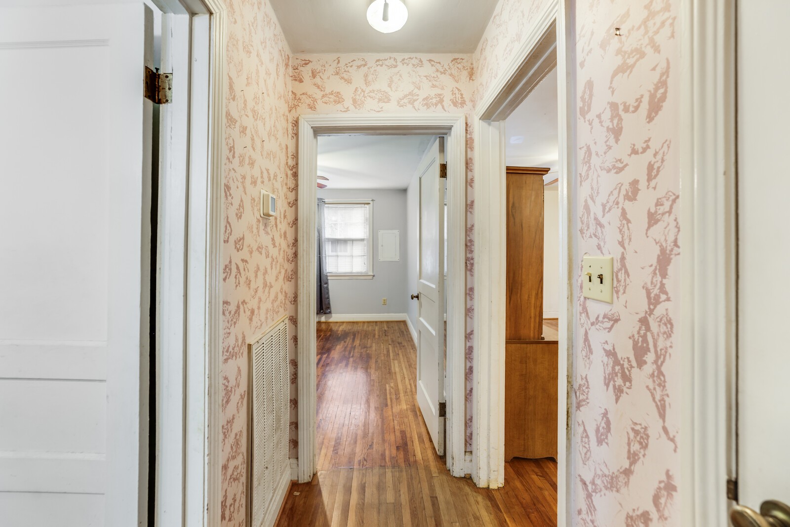 106 DuPont Ave