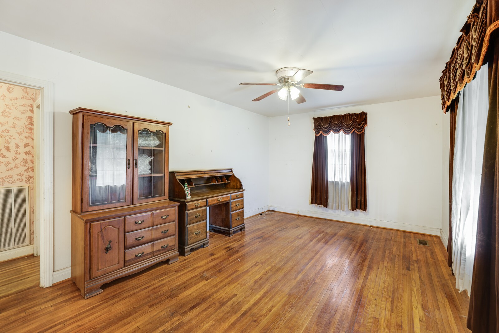 106 DuPont Ave
