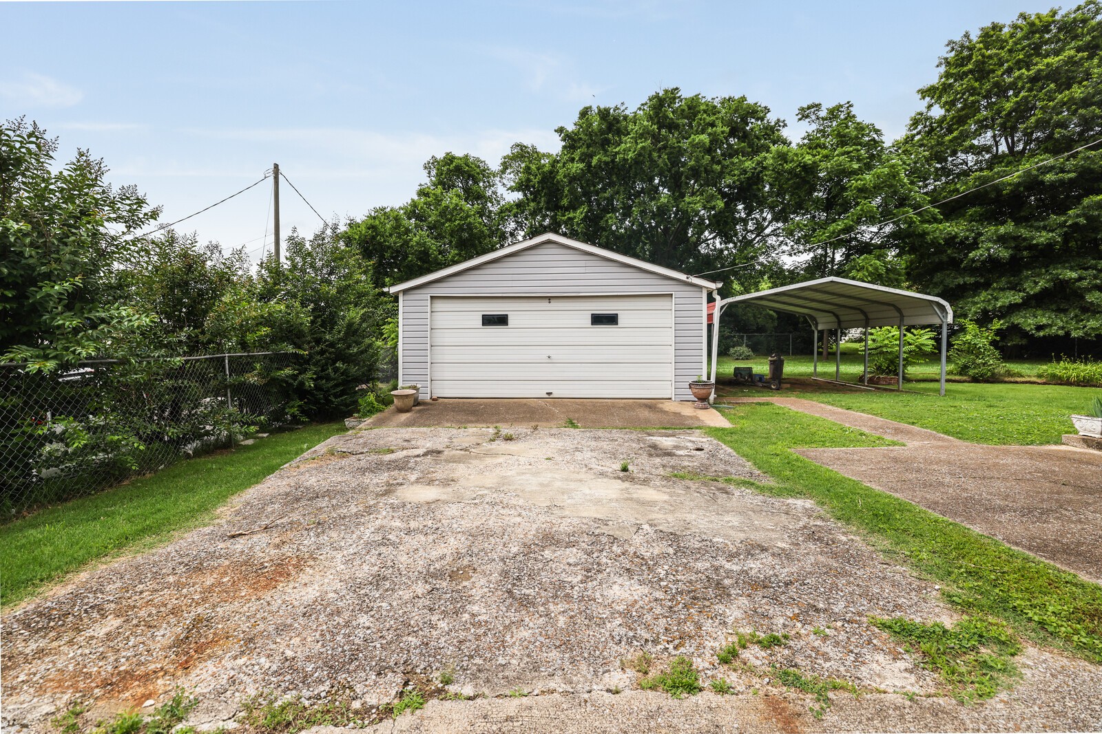 106 DuPont Ave