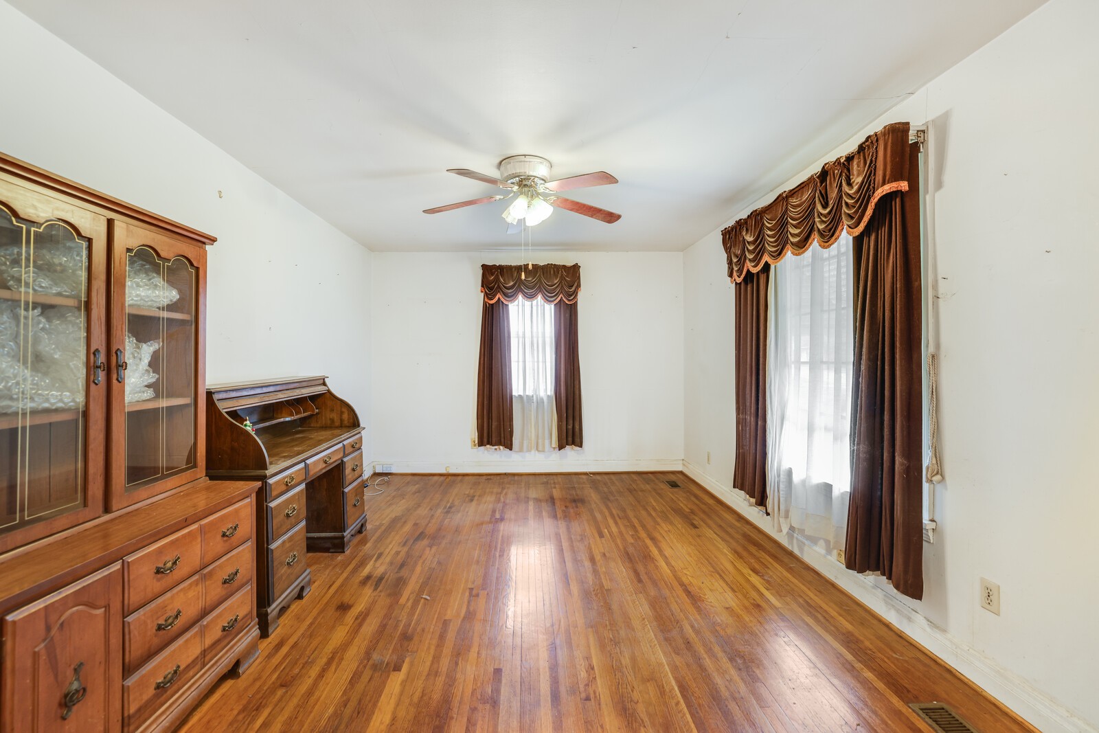 106 DuPont Ave