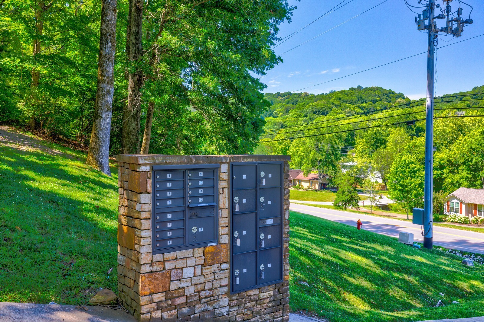730 Valhalla Ln