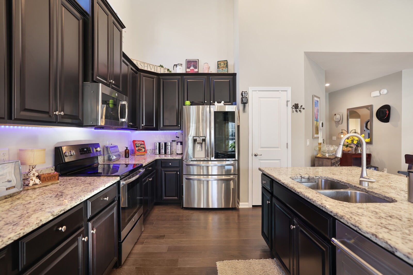 2844 Bluestem Ln