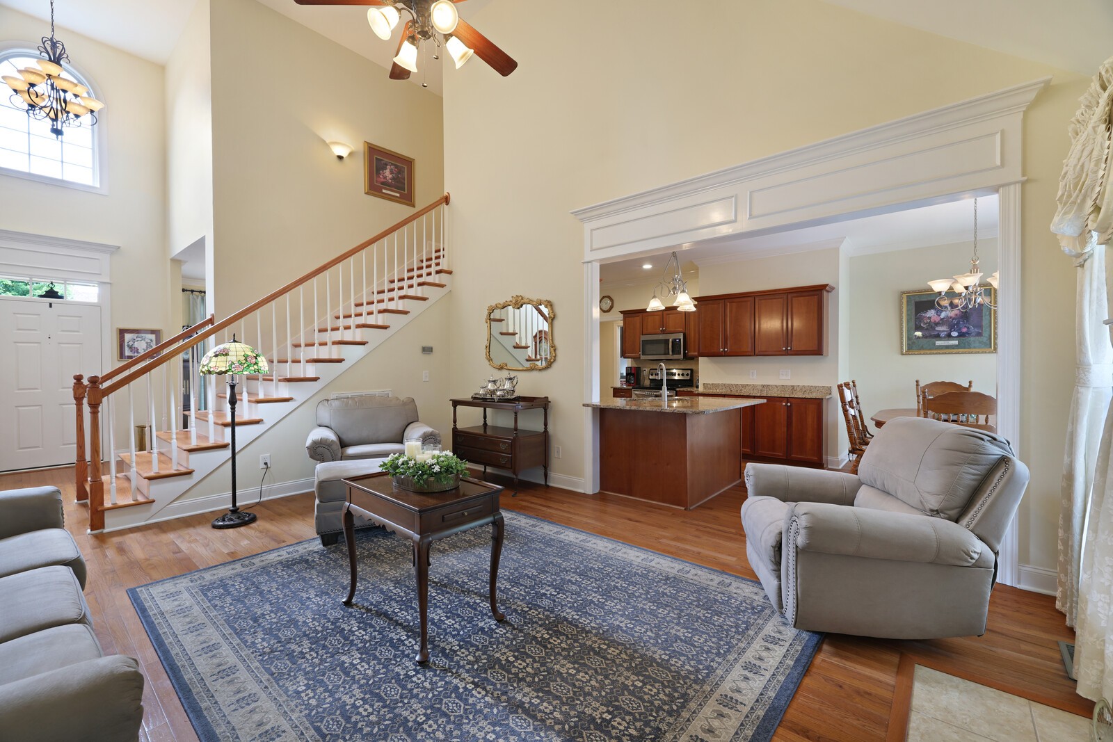 3020 Brookside Path