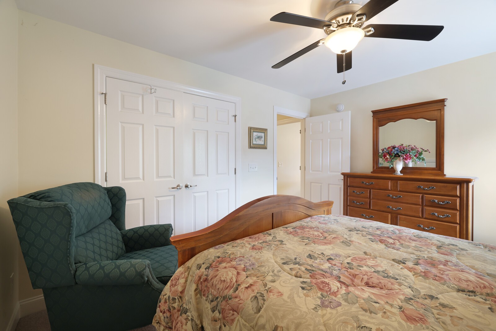 3020 Brookside Path