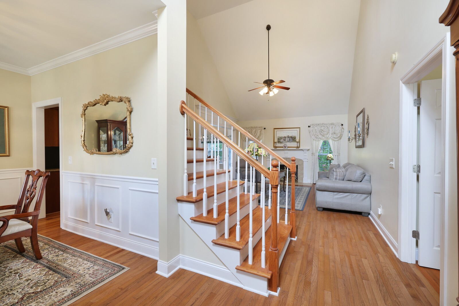 3020 Brookside Path