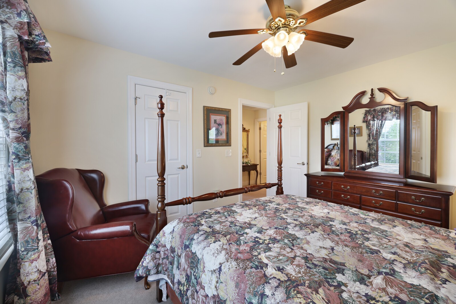 3020 Brookside Path