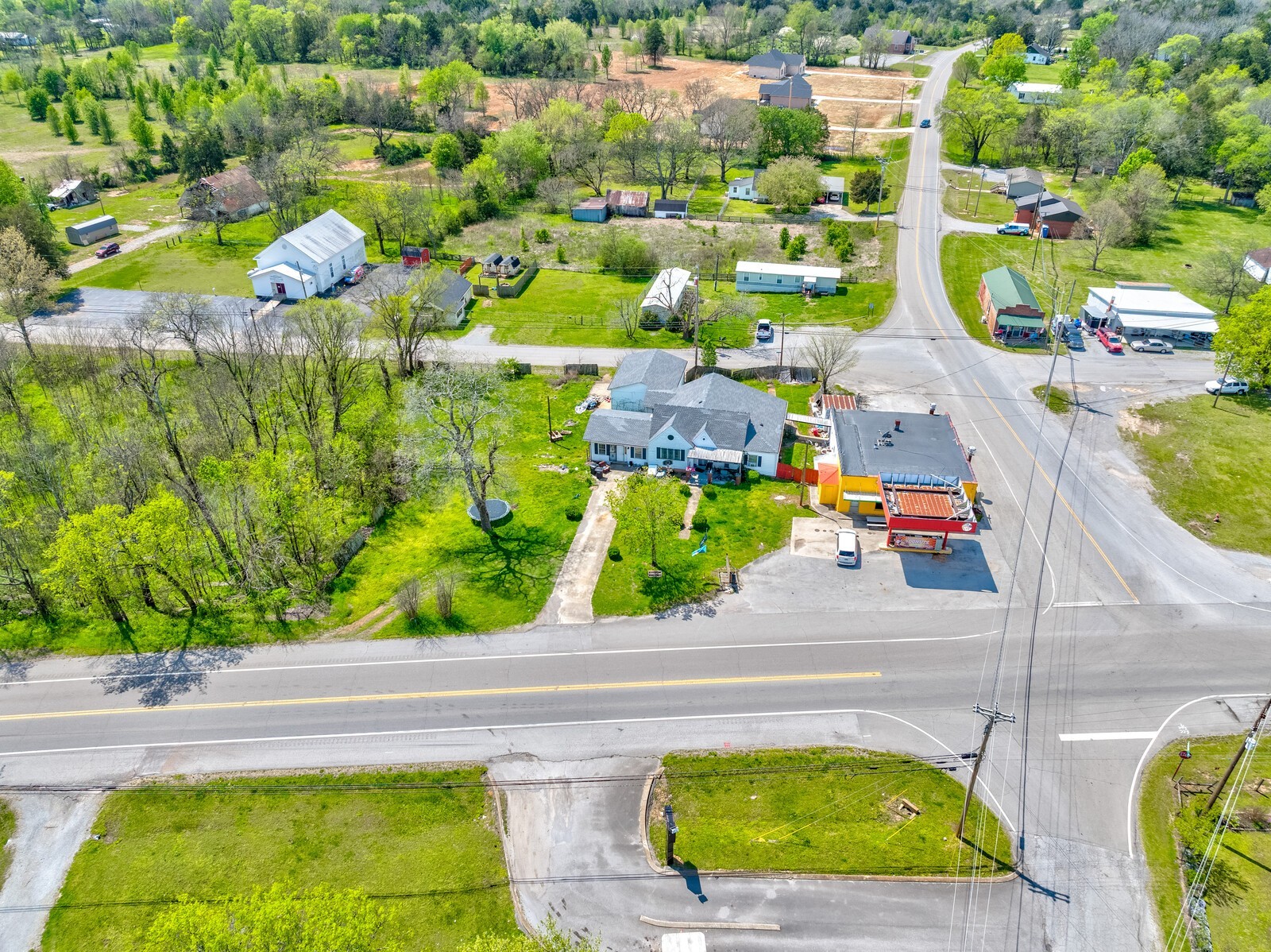 3623 Highway 41A, N