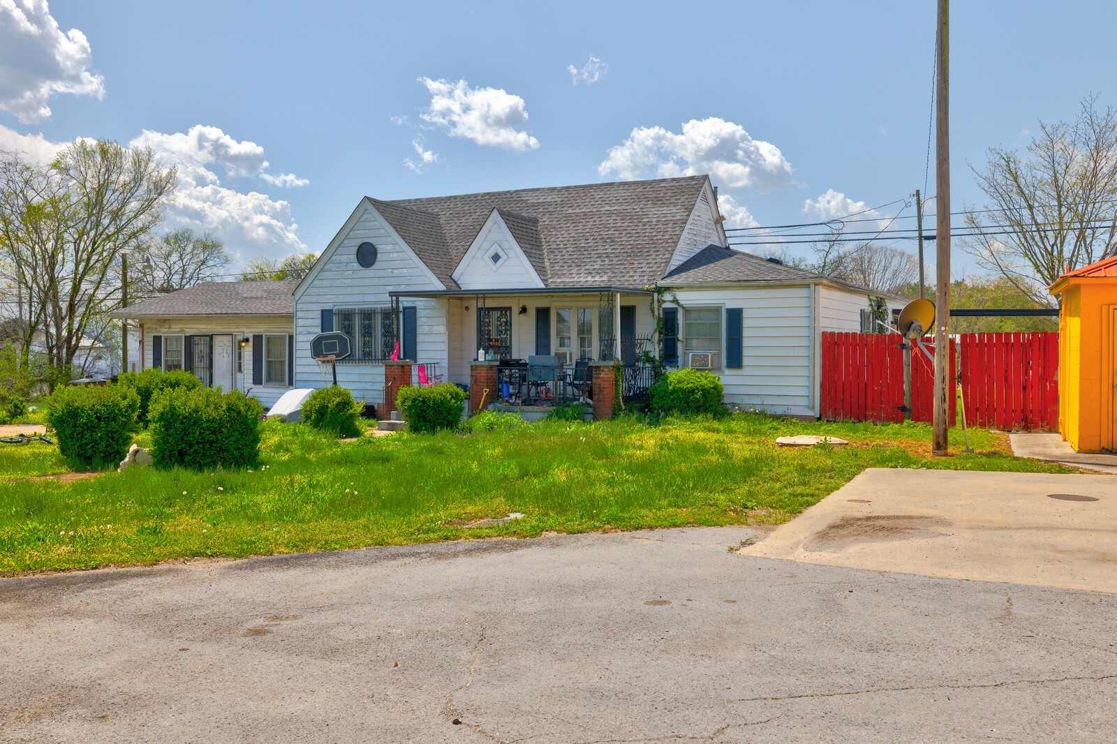 3623 Highway 41A, N