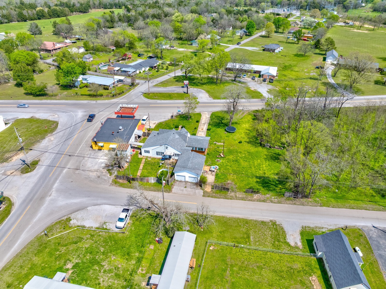 3623 Highway 41A, N