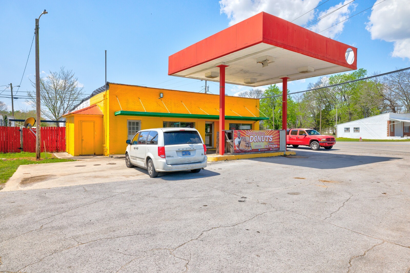 3623 Highway 41A, N