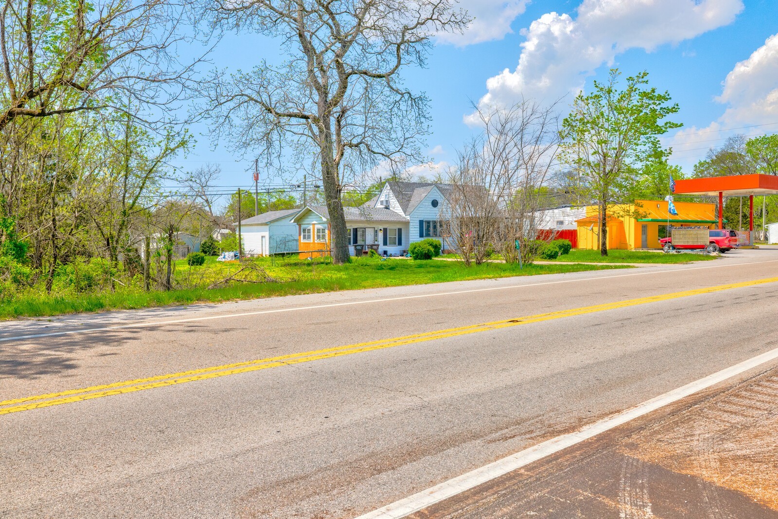 3623 Highway 41A, N