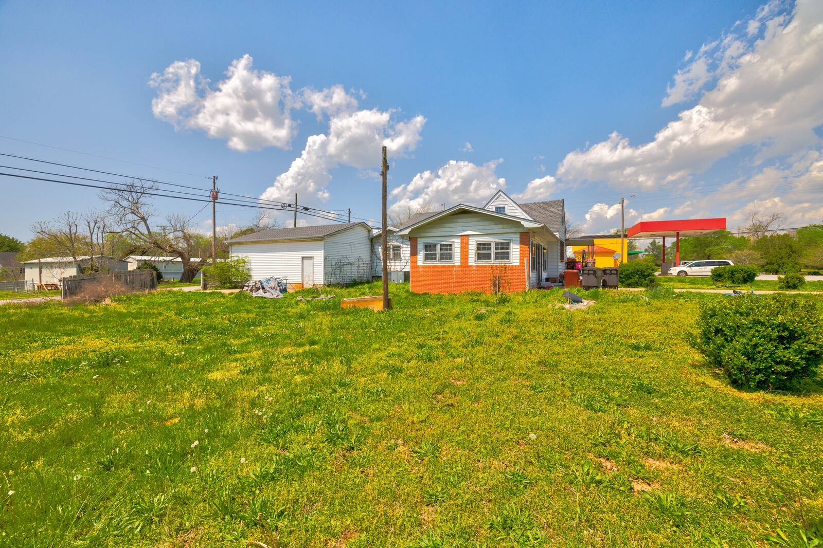 3623 Highway 41A, N