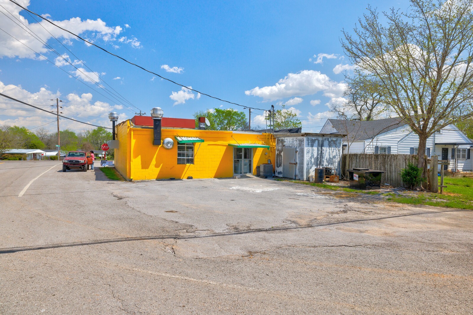 3623 Highway 41A, N